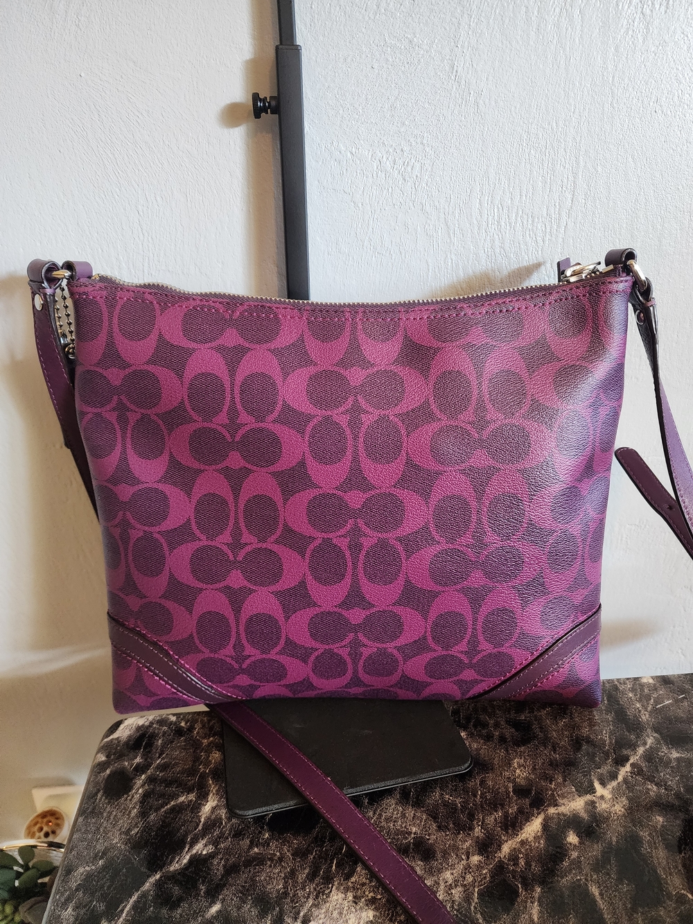 Coach Soho Monogram Zip Shoulder Bag In Deep Plum From 2011 - Picture 3 of 12
